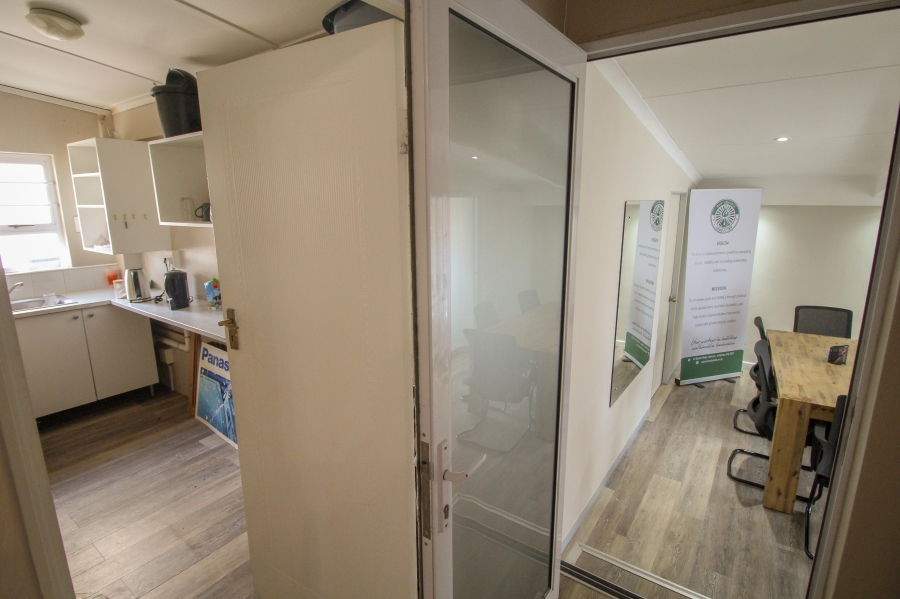 Commercial Property for Sale in Nahoon Eastern Cape